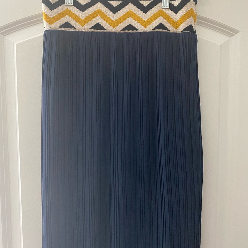 Maxi chiffon skirt.